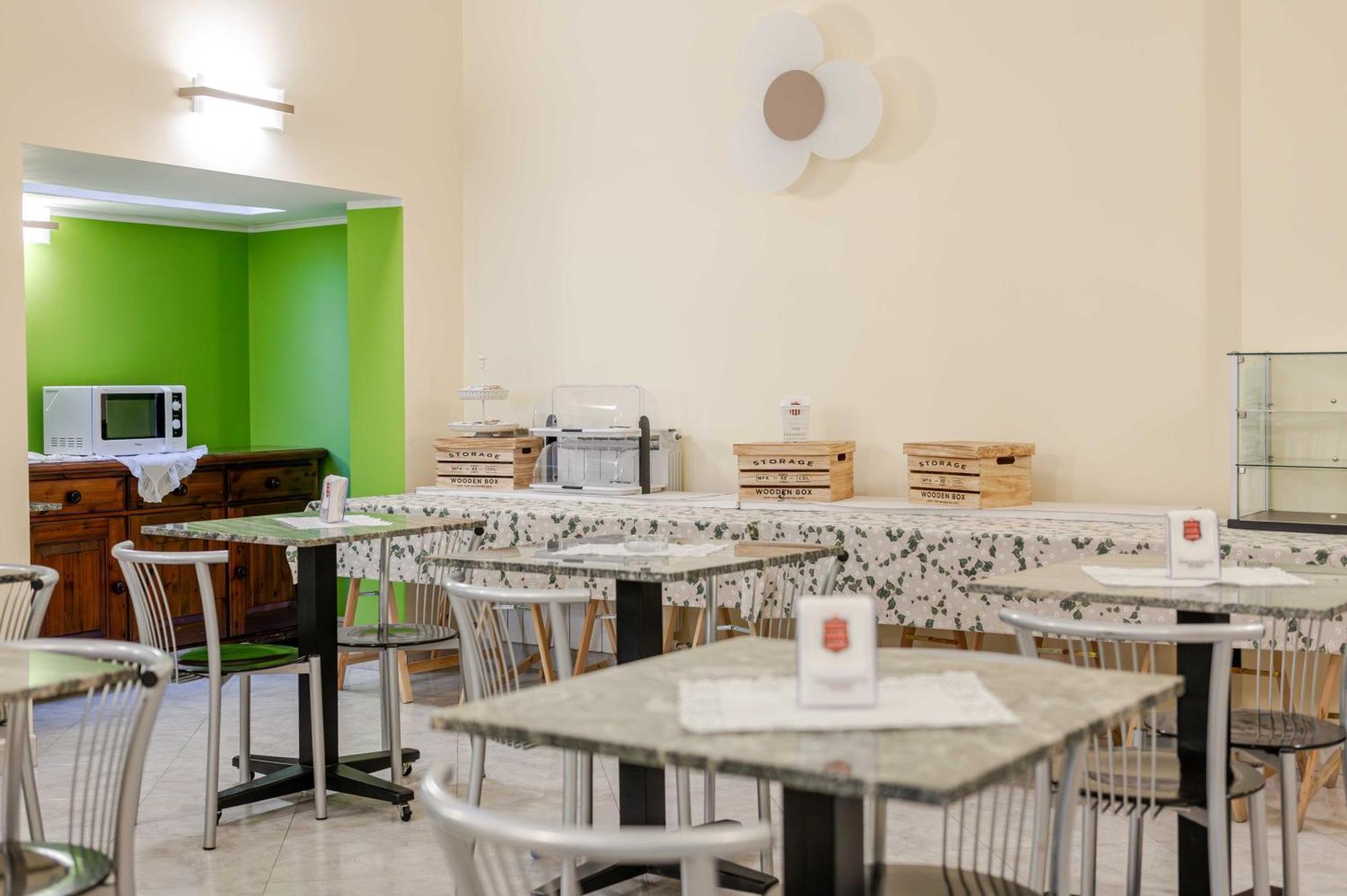Hotel Posta - 3 Stars - Comfortable Stay In Ventimiglia Exterior photo