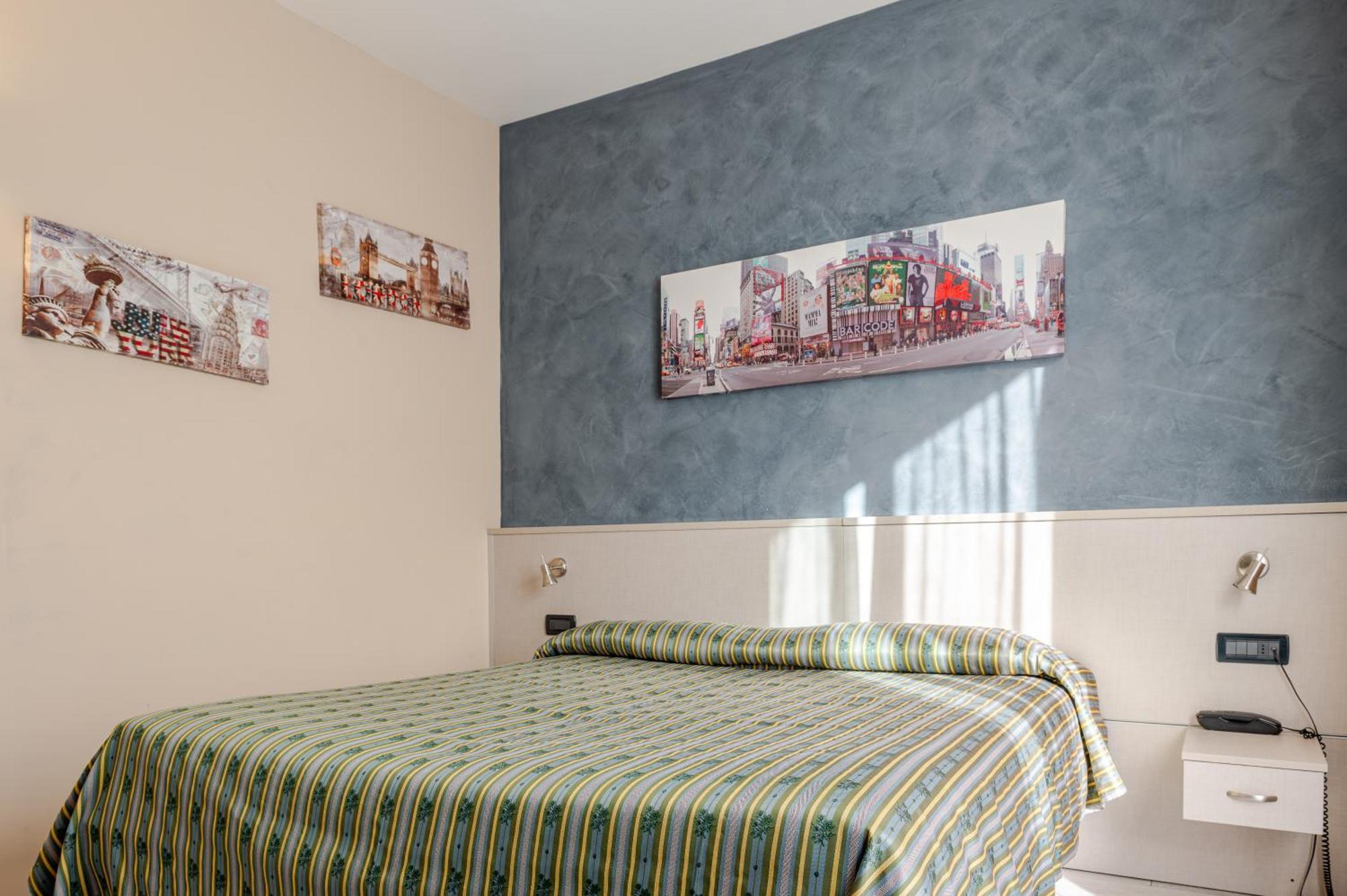 Hotel Posta - 3 Stars - Comfortable Stay In Ventimiglia Exterior photo