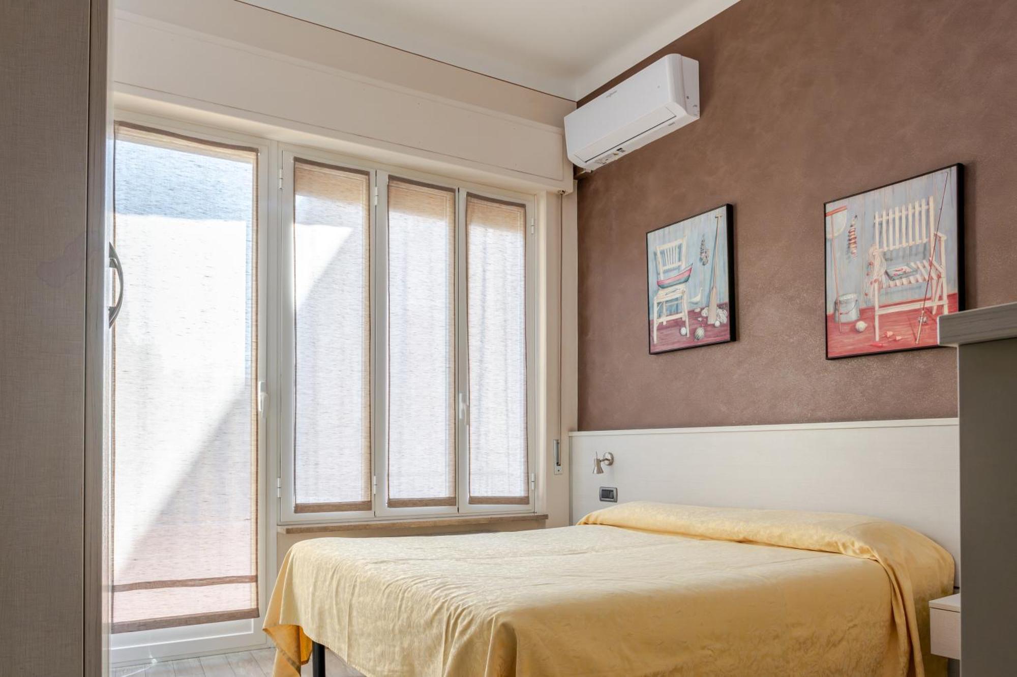 Hotel Posta - 3 Stars - Comfortable Stay In Ventimiglia Exterior photo