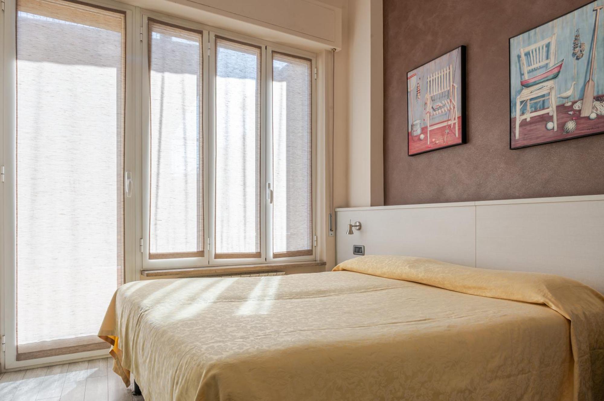 Hotel Posta - 3 Stars - Comfortable Stay In Ventimiglia Exterior photo